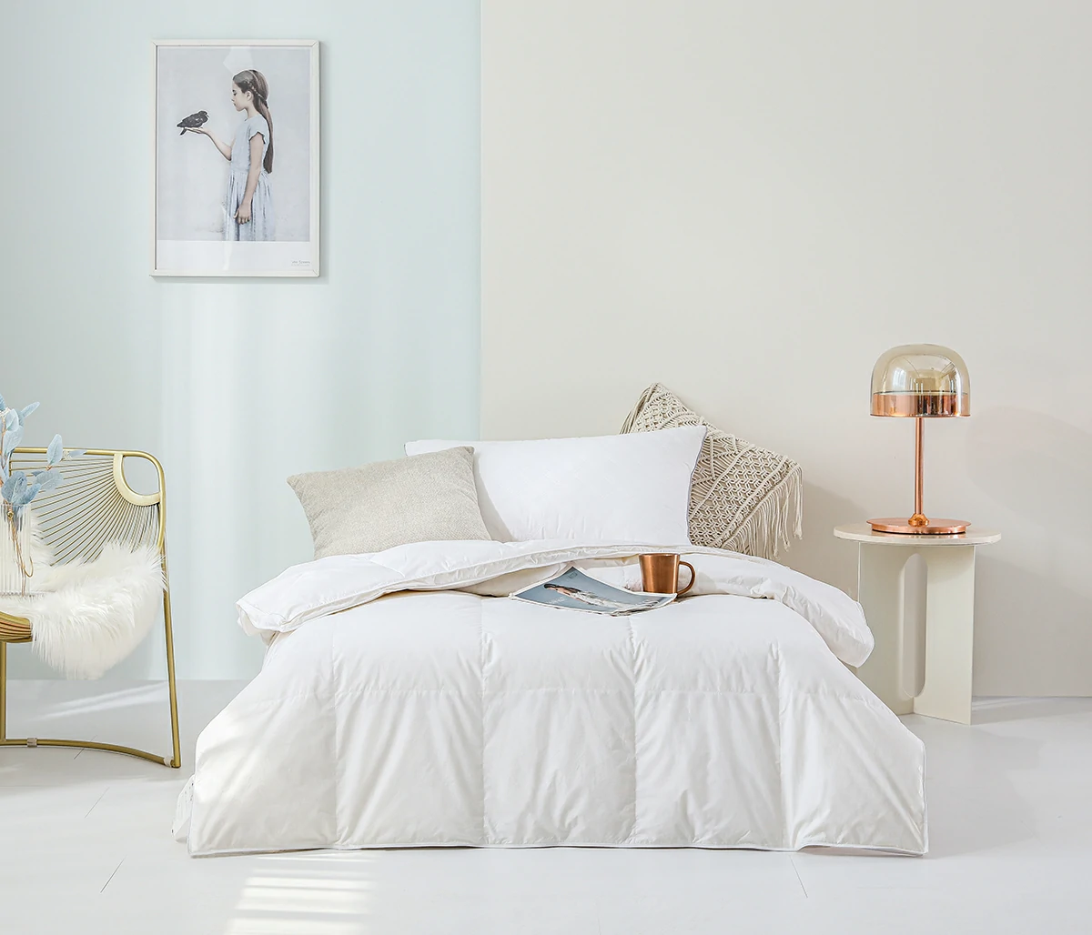 EmbraceWall Down & Feather Duvet